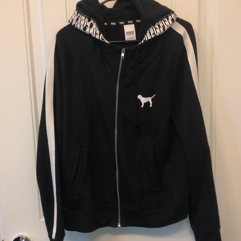 VS PINK SET (hoodie and joggers)